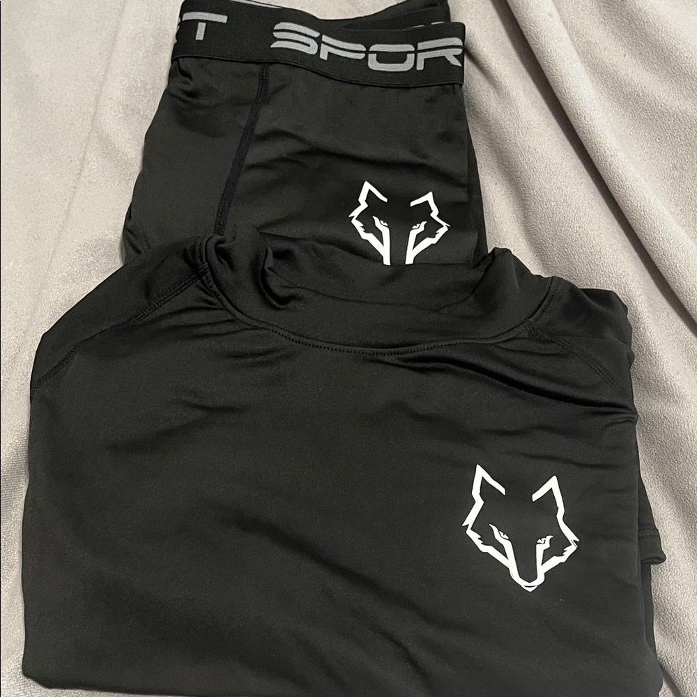 Men’s Black Athletic wormer Set with Wolf Logo